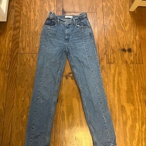 Abercrombie & Fitch- The 90’s straight ultra high rise